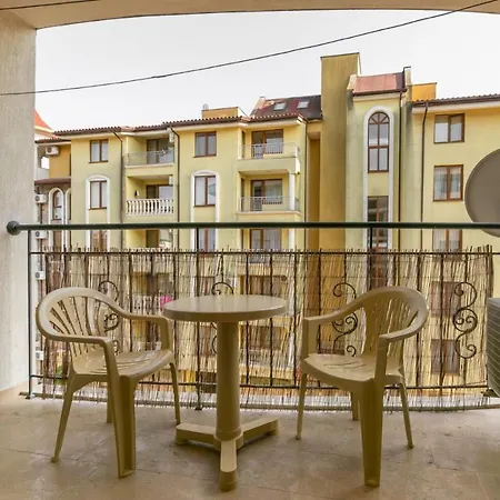 Avalon Appartament Da Lary Слънчев бряг