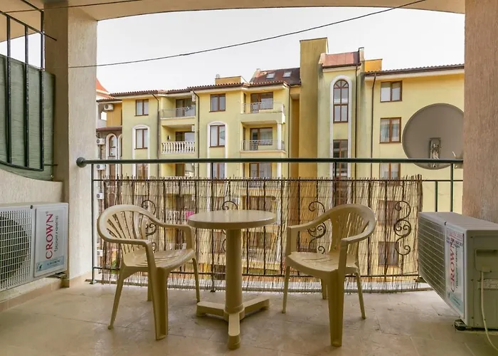 Avalon Appartament Da Lary Слънчев бряг